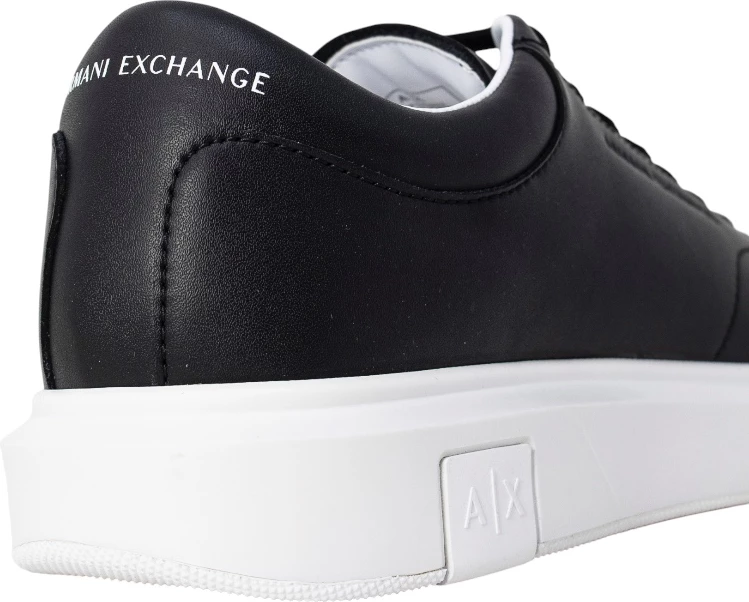 Atlete për meshkuj Armani Exchange XUX123 XV534, të zeza [Madhësia: 41]