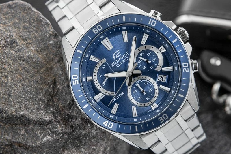Orë dore për meshkuj Casio Edifice, argjendtë