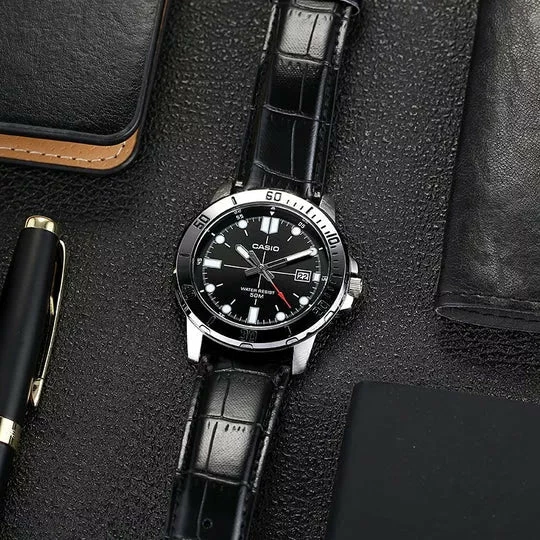Orë dore Casio MTP-VD01L-1EV, e argjendtë/zezë