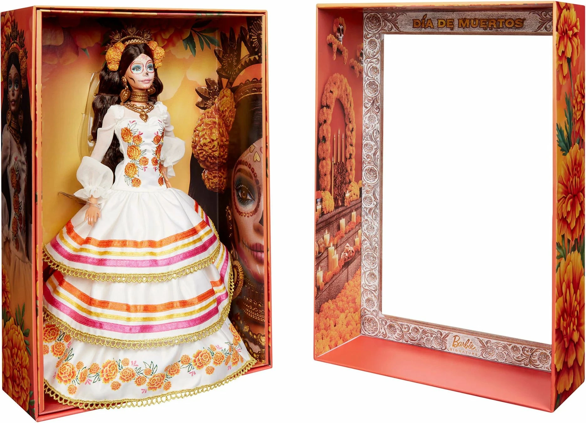 Kukull Barbie Mattel Signature Día de Muertos 2025 JBJ05, fustan dekorativ ivory, set me stand dhe certifikatë