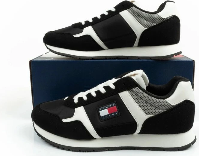 Atlete meshkuj Tommy Hilfiger TJM Runner Casual, të zeza [Madhësia: 45]