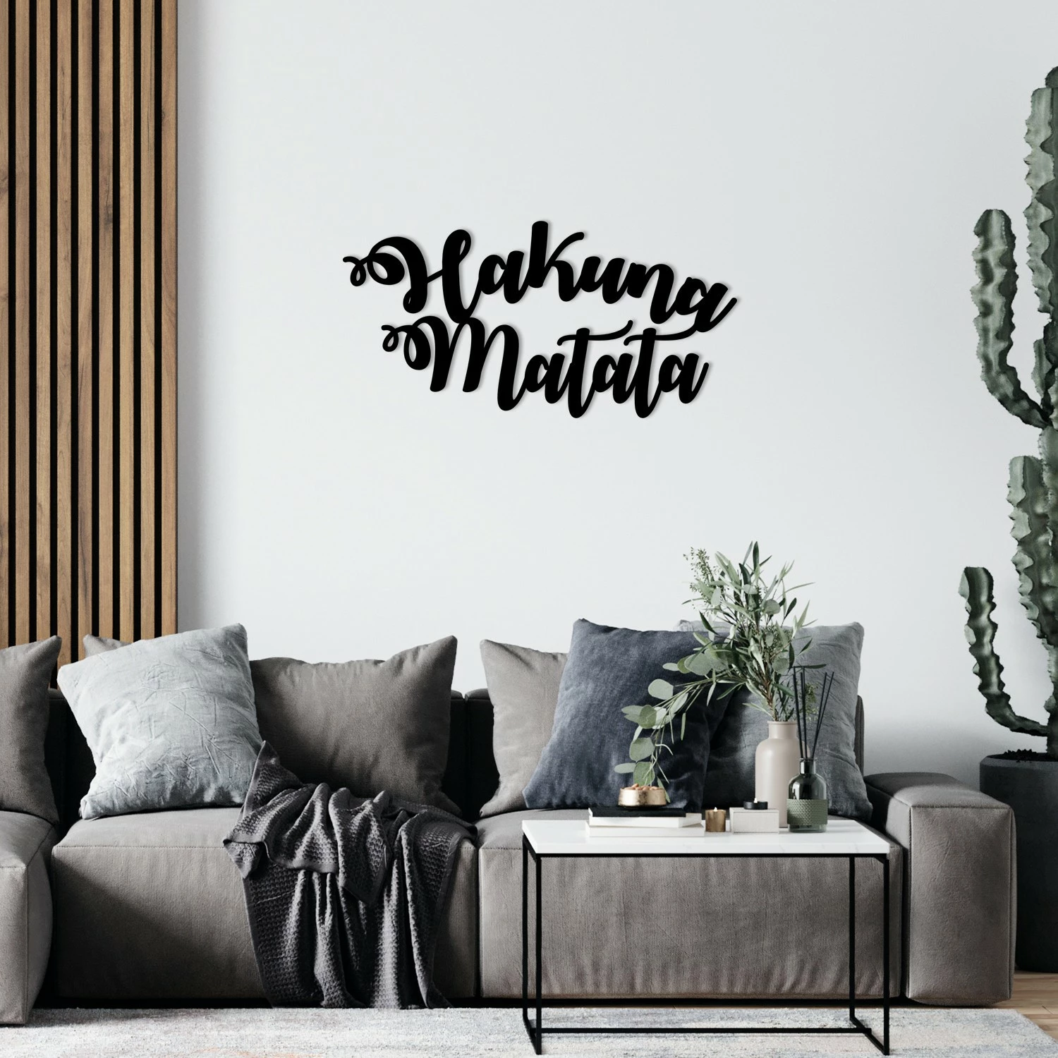 Aksesor dekorativ metalik për mur, Hakuna Matata, ngjyrë e zezë, 70x35cm
