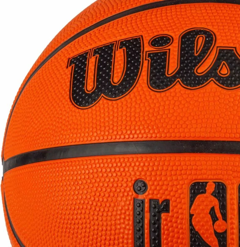 Top basketbolli Wilson, portokalli [Madhësia: 6]