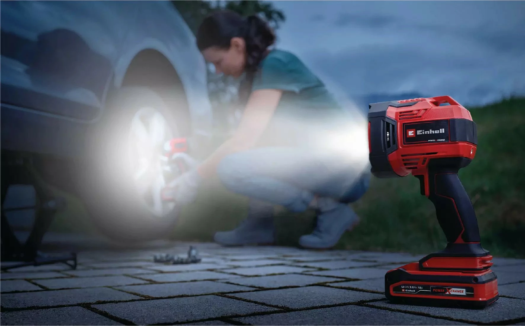 Llambë dore Einhell TE-CL 18/2500 LiAC-solo, LED, 2500 lumen, zi/kuqe