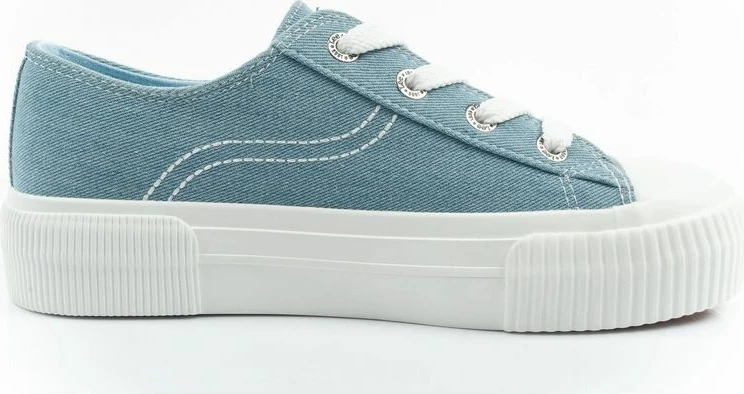 Atlete femra Lee Isla platformë, të kaltra