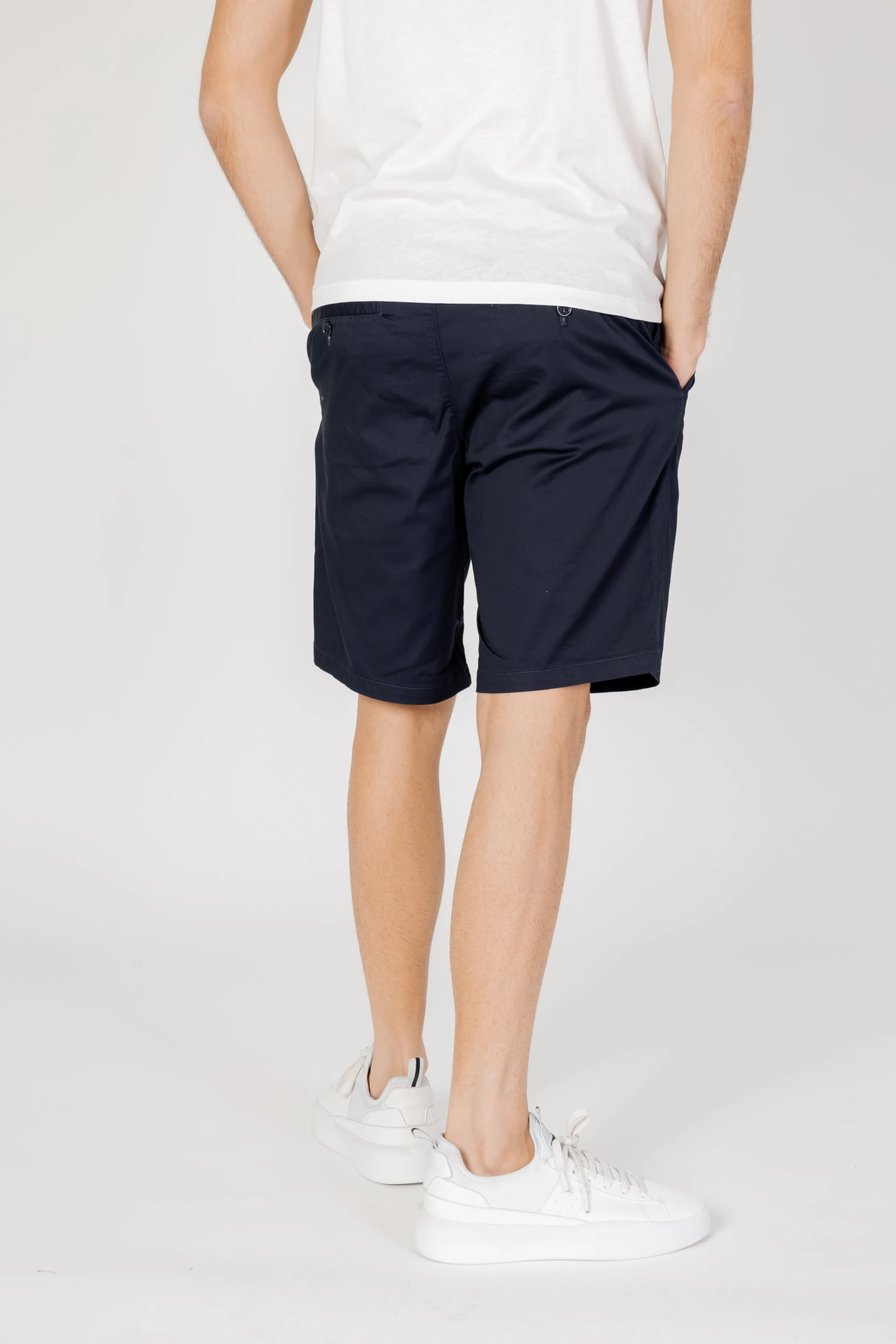 Shorce për meshkuj Armani Exchange 8NZS42 ZN1RZ, të kaltra [Madhësia: W29]