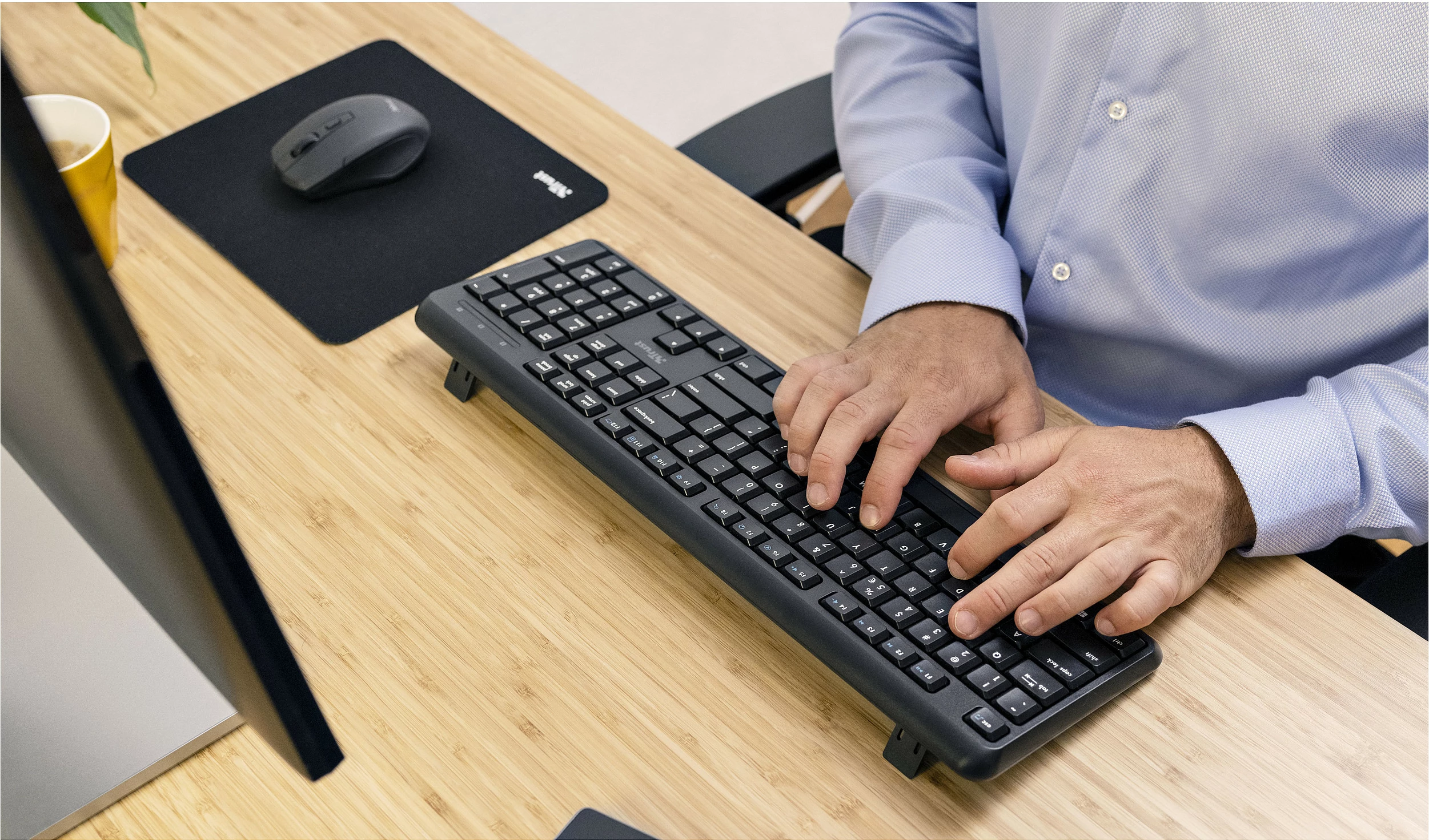 Tastierë Trust TK-350, wireless 2.4GHz RF, full-size QWERTZ, silent keys, me numpad, e zezë