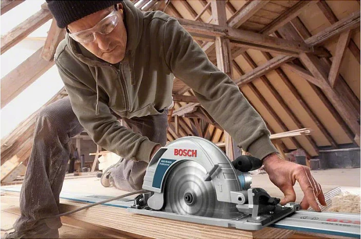 Sharrë rrethore Bosch GKS 85 G Professional, 2200W, disk 235mm, thellësi prerjeje 85mm, me L-BOXX & shinë udhëzuese FSN 1400, kaltër/zi