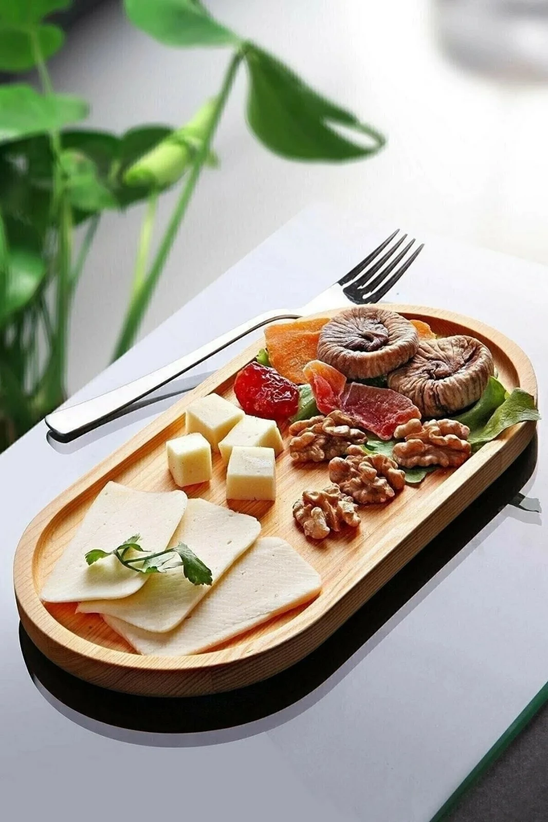 Tabak druri Hermia, 12.5 x 27 cm