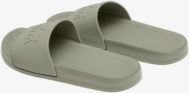 Papuqe Kubota, bezhë