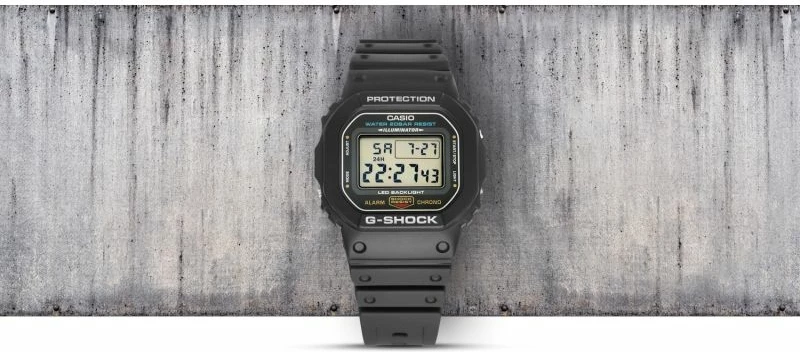 Orë dore për meshkuj Casio G-Shock, e zezë