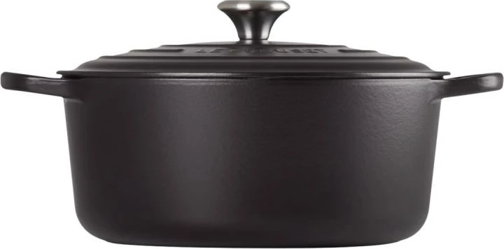Tenxhere gize e rrumbullakët Le Creuset Signature 22 cm me kapak (21177220000430) e zezë