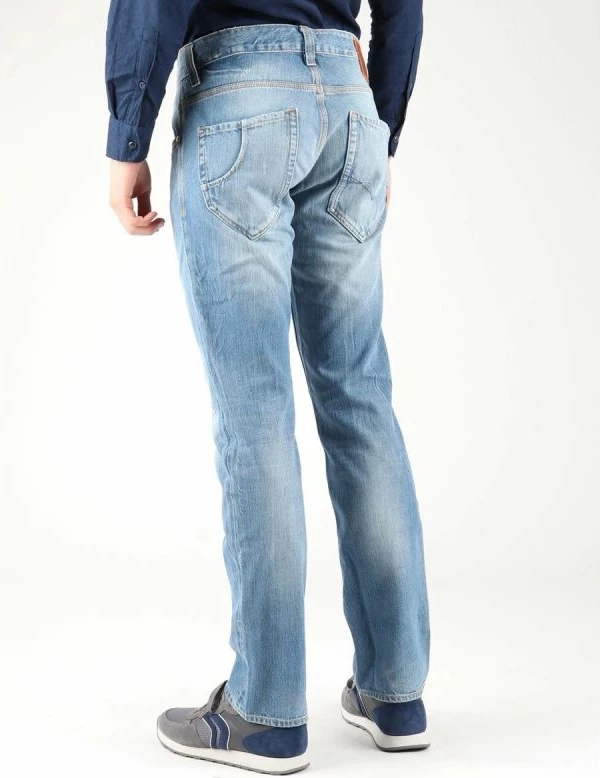 Xhinse për meshkuj Guess