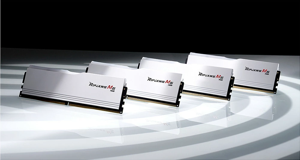 RAM Memorje G.Skill Ripjaws M5 RGB 32GB (2x16GB) DDR5 5200MHz, Multikolor