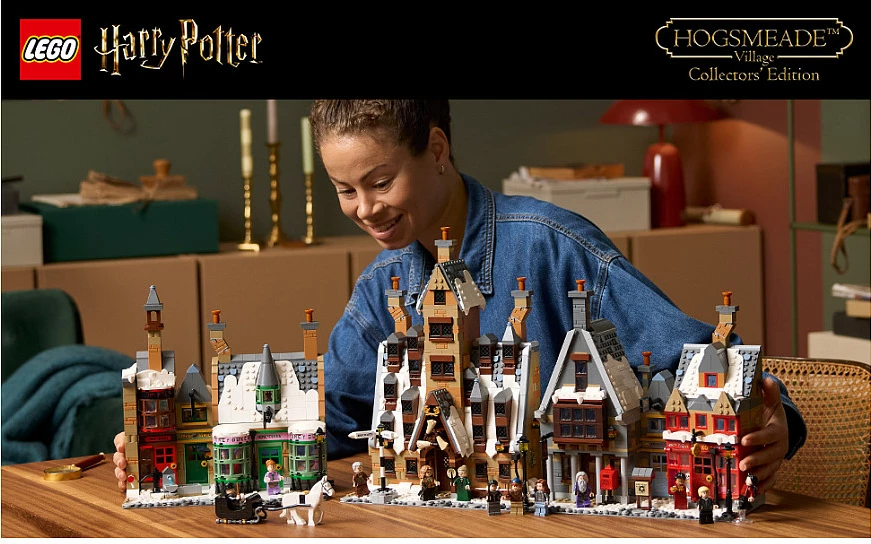 Set ndërtimi LEGO Harry Potter 76457 Hogsmeade Village (Collectors Edition), 3228 copë, 18+, multicolor