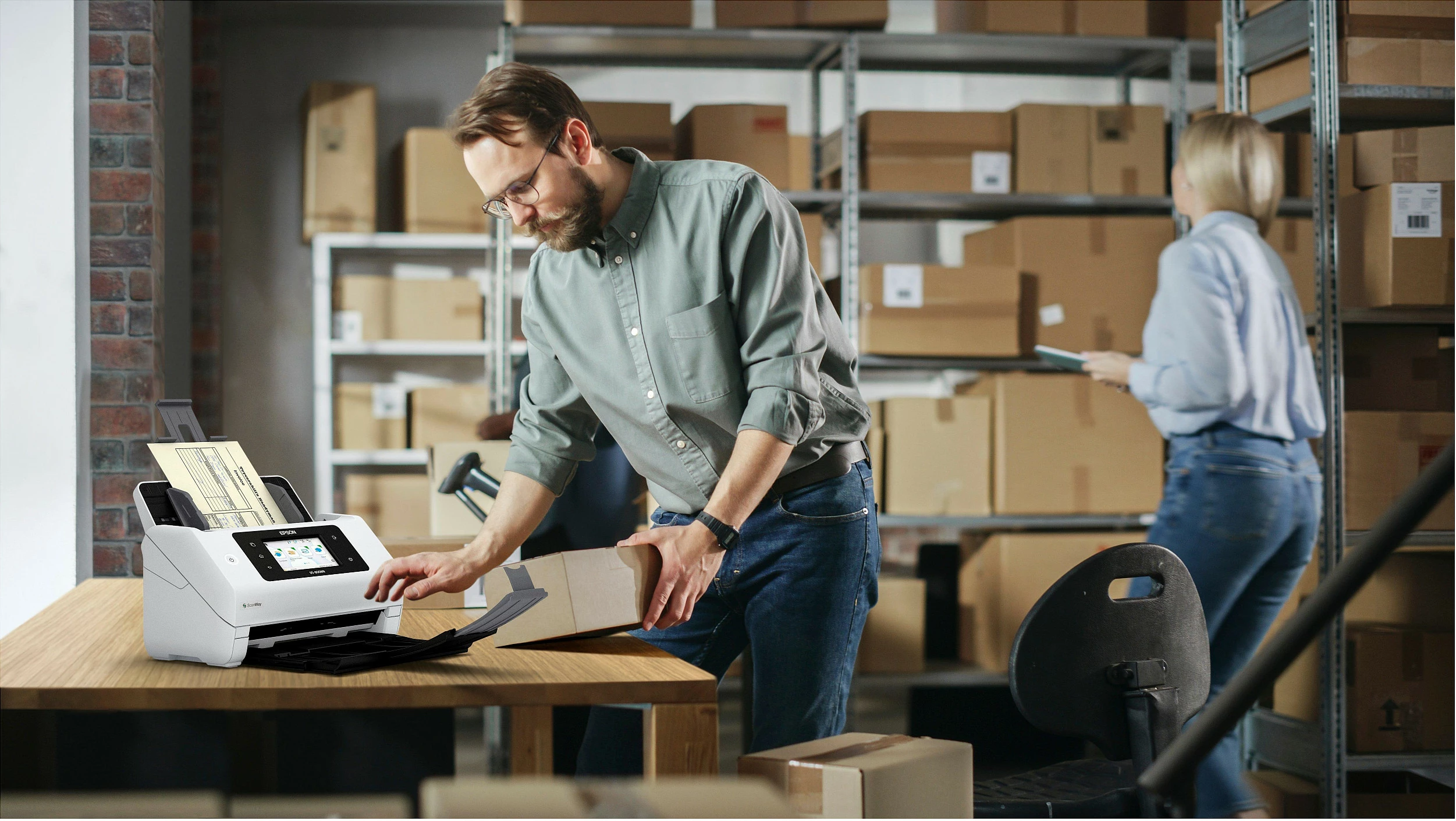Skaner Epson WorkForce DS-900WN, A4/A3, ADF 100 fletë, Wi‑Fi/Ethernet, 70ppm/140ipm, bardhë