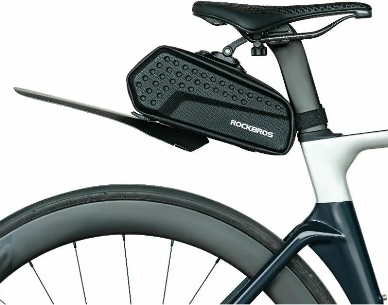 Çantë bishti biçiklete Rockbros, e zezë