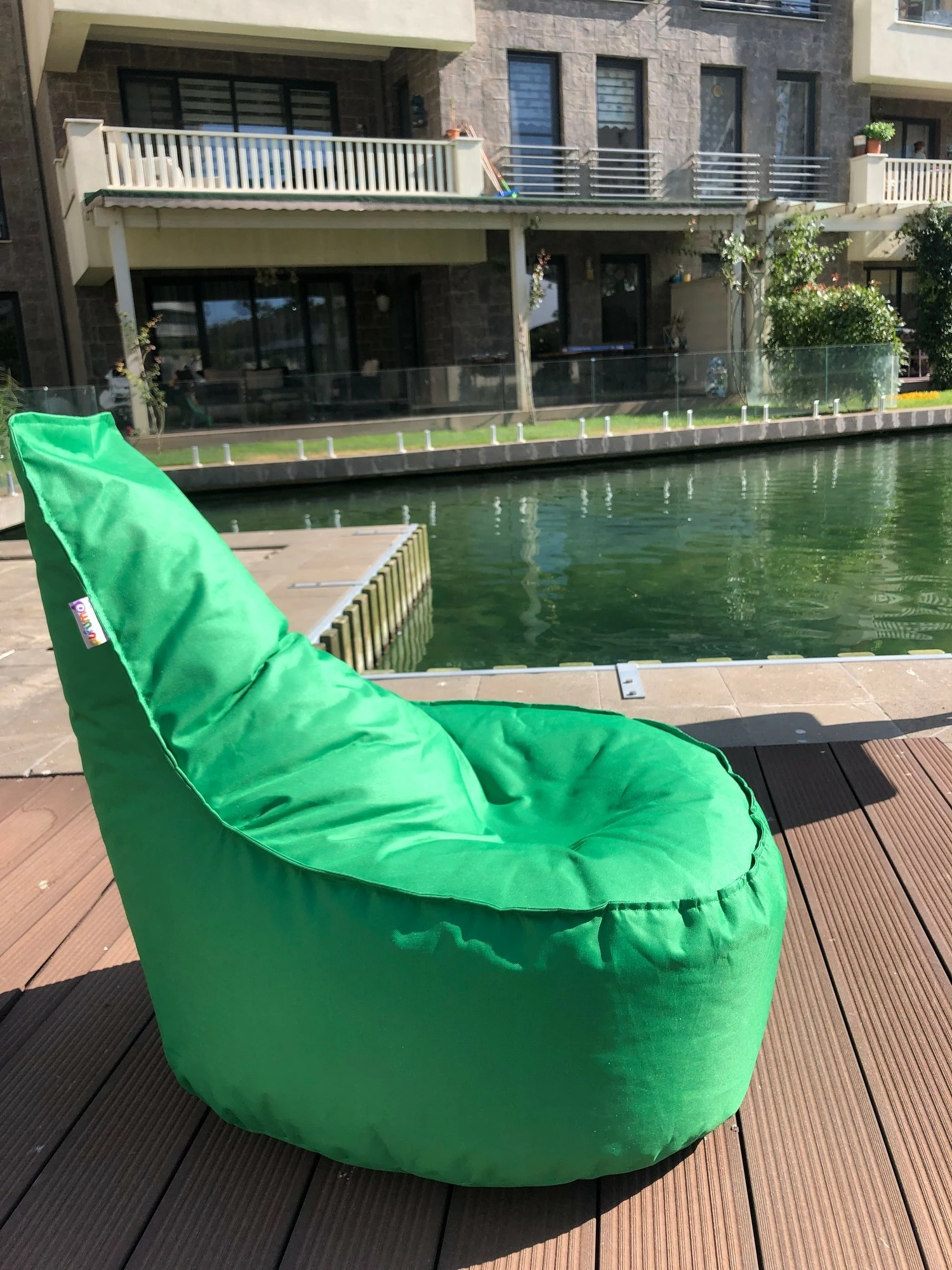 Qese ulëse e gjelbër Atelier del Sofa, Aktif