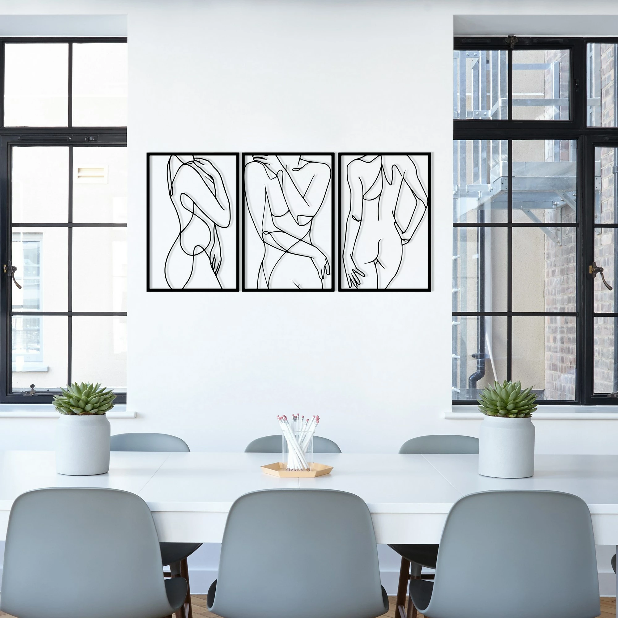 Aksesor dekorativ metalik për mur, Wallity, Sexy Lady 3, ngjyrë e zezë, 103x50cm