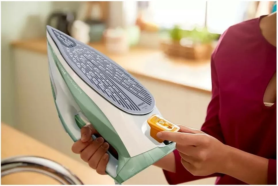 Hekur me avull Philips DST7012/70, 2600W, jeshil