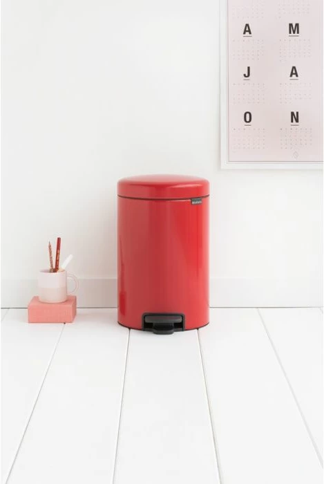 Kosh mbeturinash me pedal Brabantia 112003 12L, i kuq