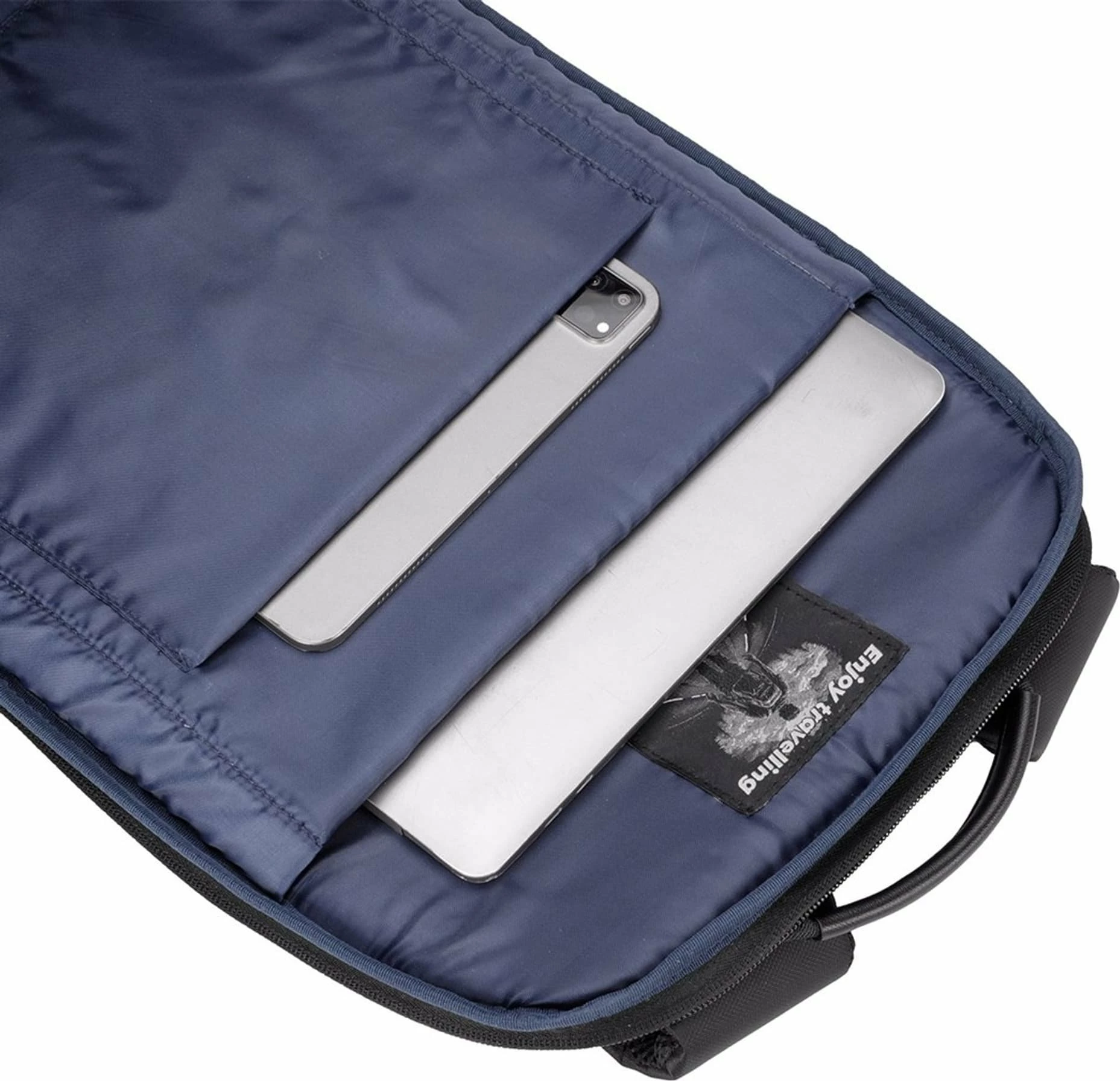 Çantë shpine për laptop Modecom Creative 15, 15.6\", me port USB, e zezë