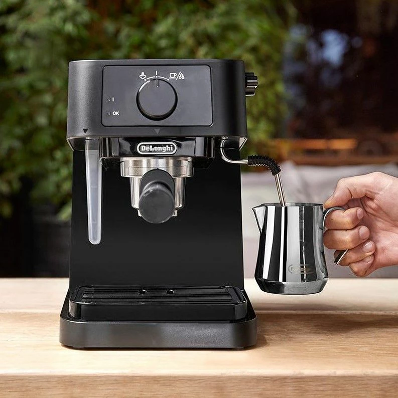 Aparat espresso DeLonghi Stilosa EC 230.BK 15 bar 1100 W rezervuar 1.1 L i zi