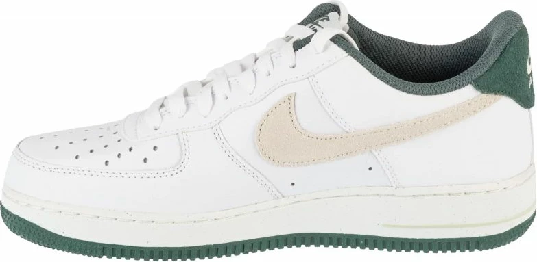 Atlete për meshkuj Nike, të bardha