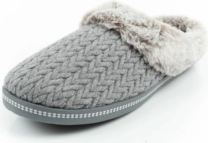 Papuqe për femra Skechers, të ngrohta