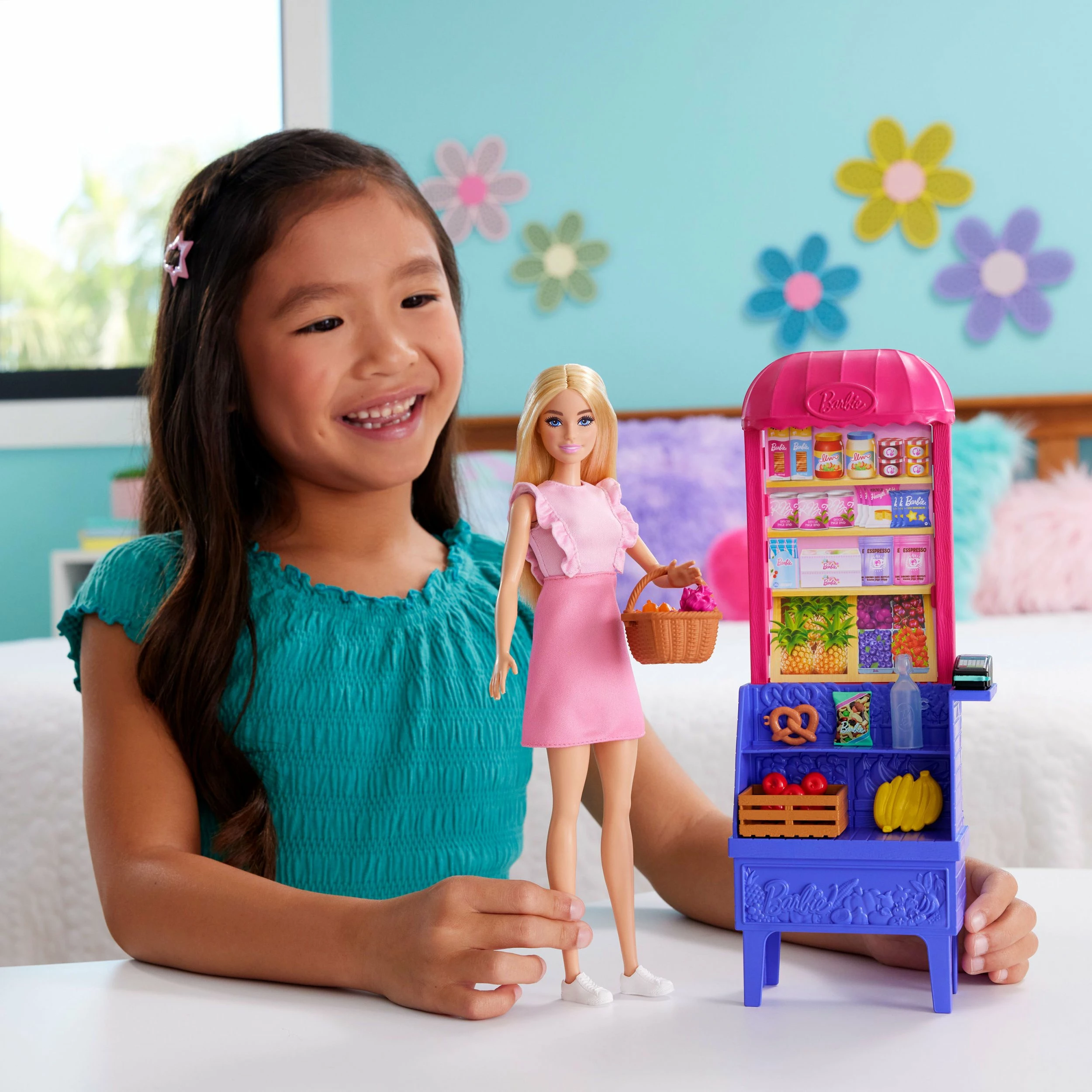 Set kukulle Barbie Mattel Barbie Malibu JCT05 me tezgë marketi dhe 11 aksesorë, rozë