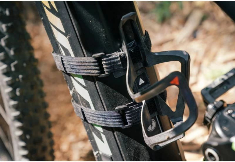 Mbajtëse shisheje për biçikletë Granite, karbon