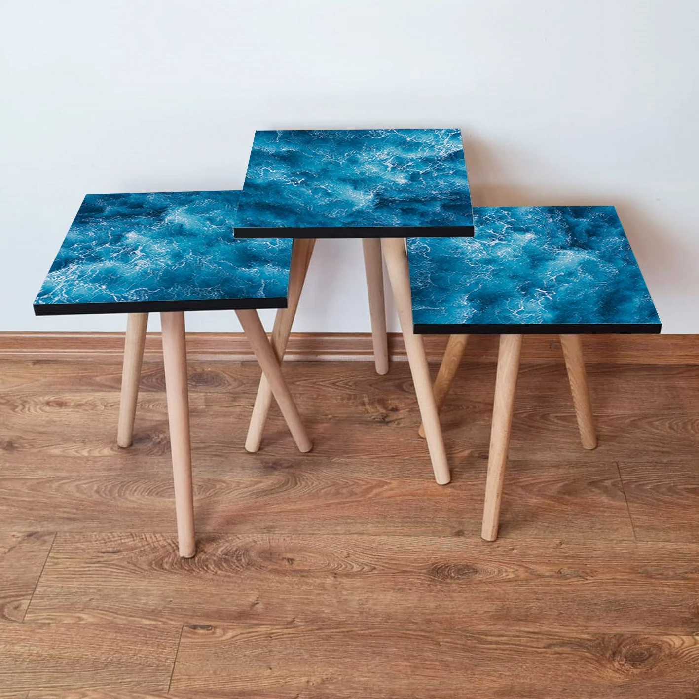 Set tavolinash të vendosshme Skye Decor, 3 copë, blu