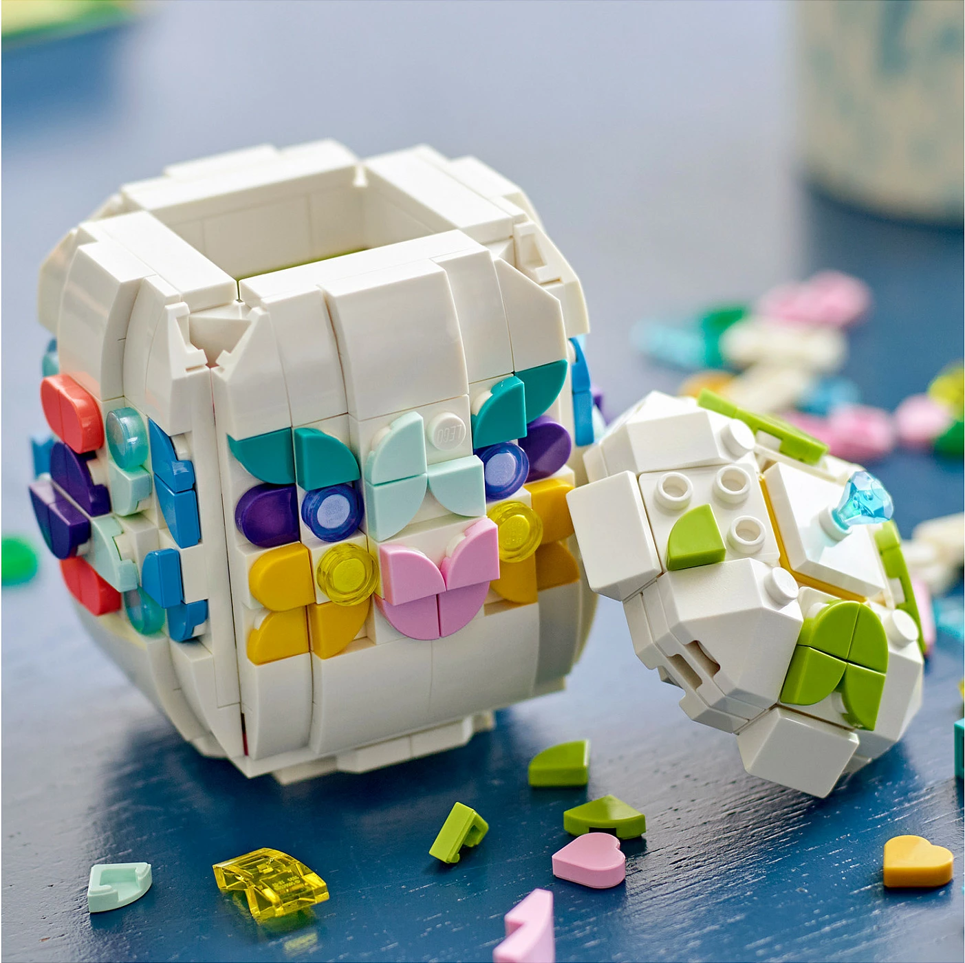 Set ndërtimi LEGO Iconic 40816 Decorative Easter Egg, 386 copë, 9+ vjeç, shumëngjyrësh