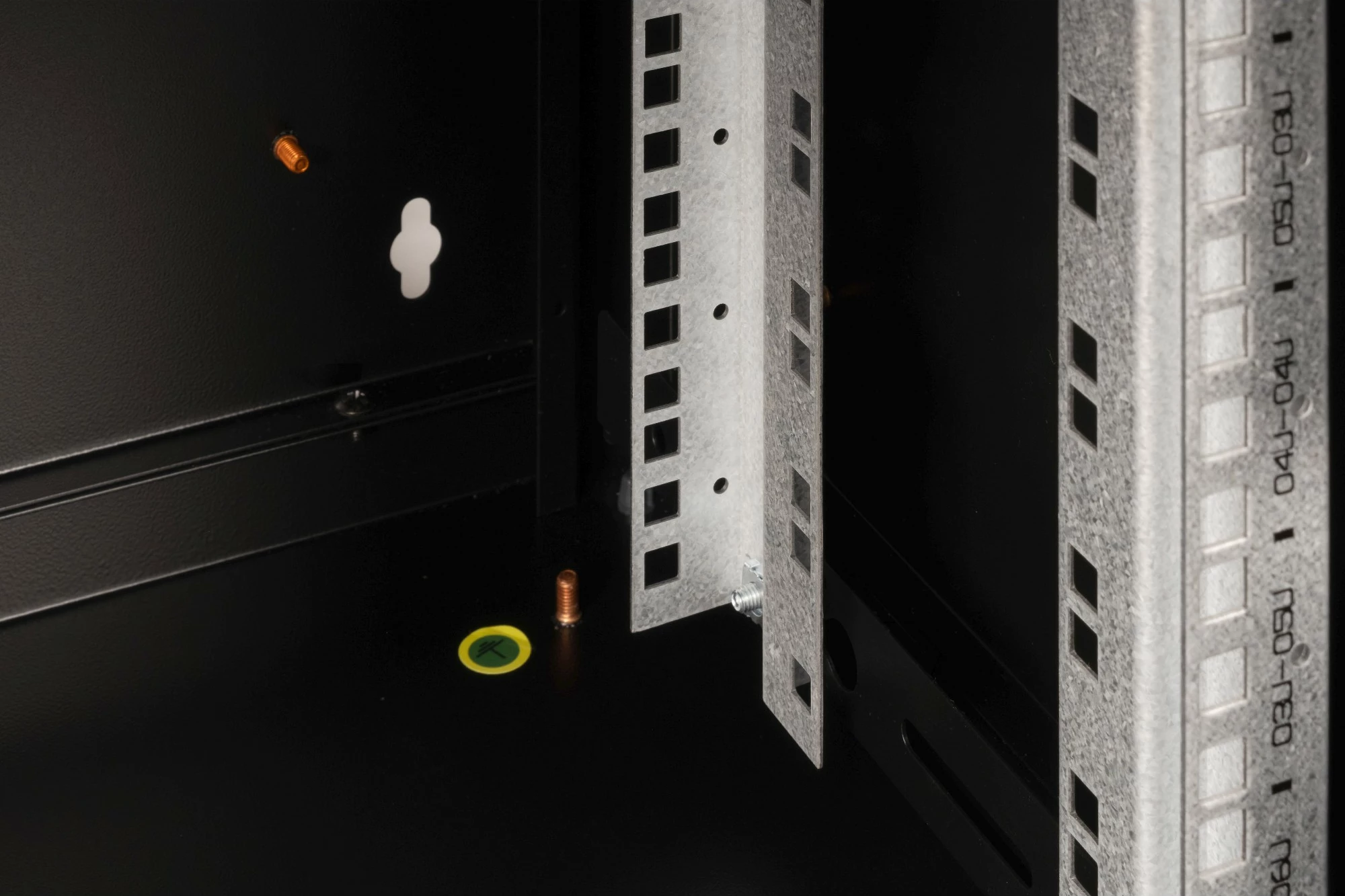 Kasë muri Digitus Unique 7HE 19", 7U, 420x600x450mm, e zezë