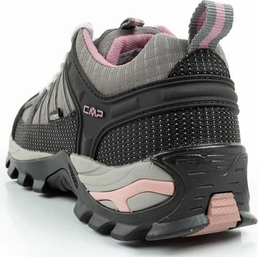 Atlete trekking për femra CMP, të zeza