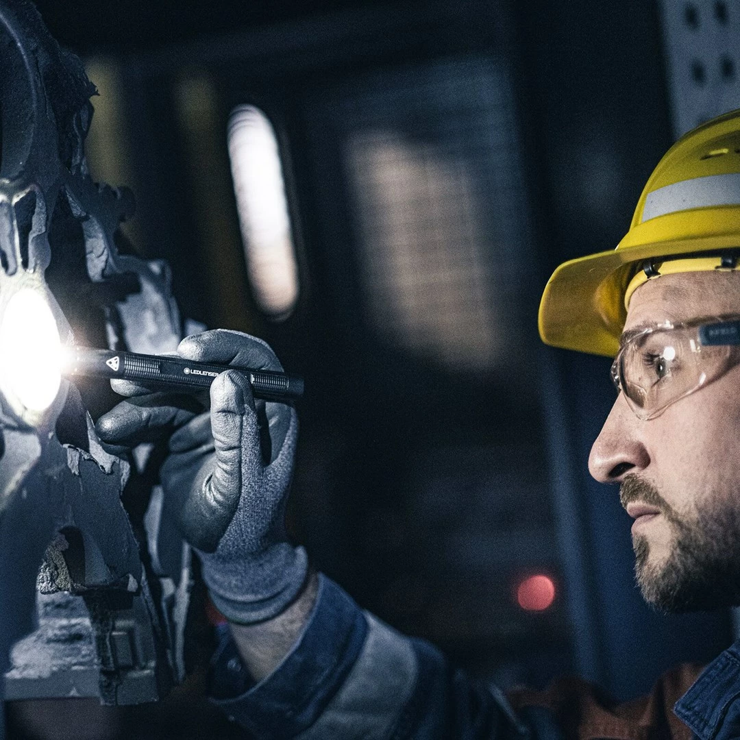 Elektrik dore Ledlenser P2R, LED, i zi