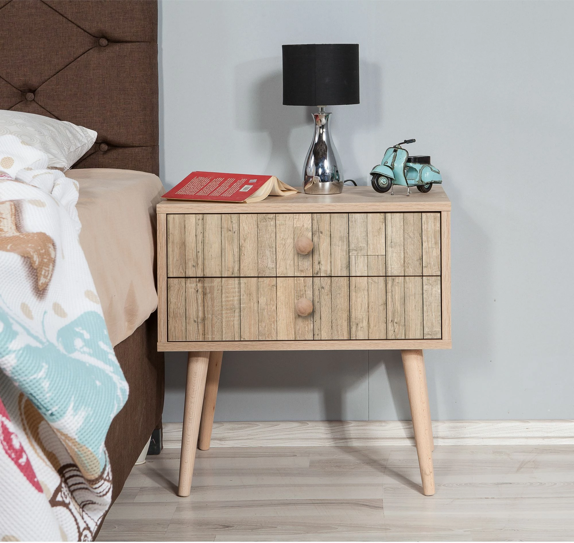 Komodinë Hanah Home, dy sirtarë, 728, ngjyrë lisi Sonoma