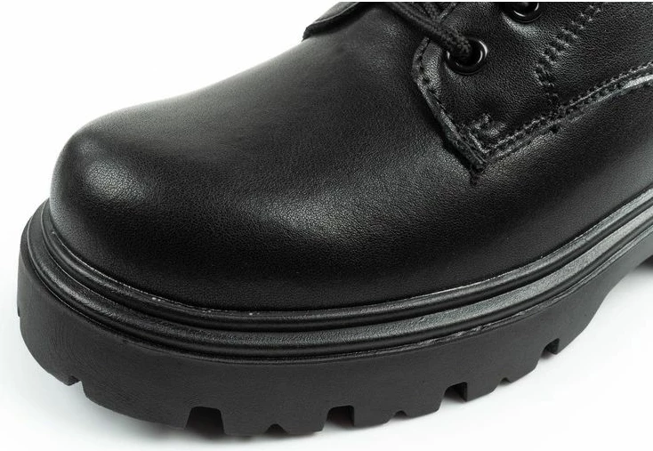 Çizme Lee Cooper për femra, të zeza