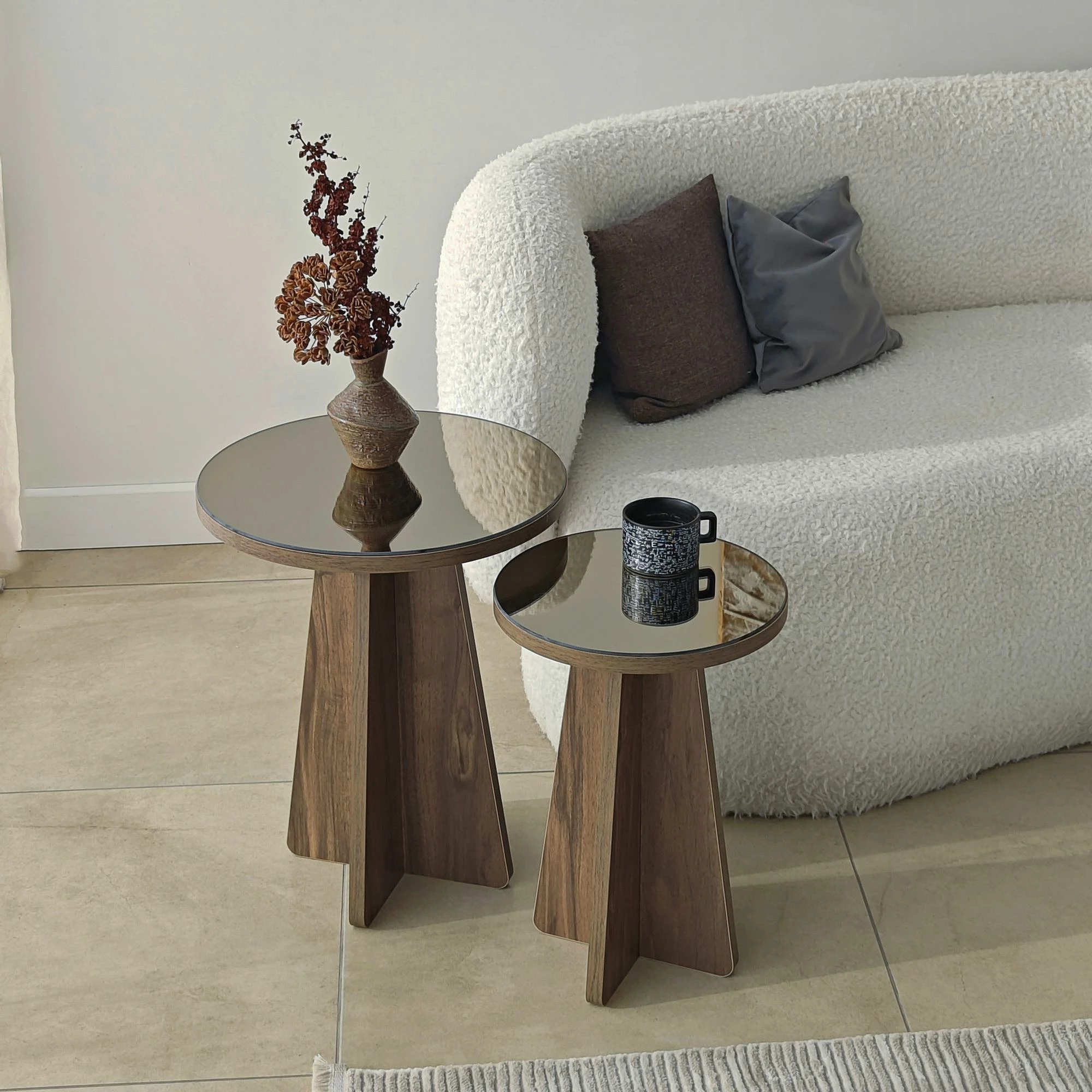 Set tavolinash anësore Skye Decor, Luna 2, bronzi, arr