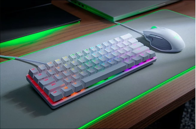 Tastierë Razer Huntsman Mini Mercury Edition, optical Red switch, QWERTY, USB me kabllo, e bardhë