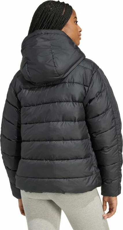 Jakne për femra adidas, e zezë