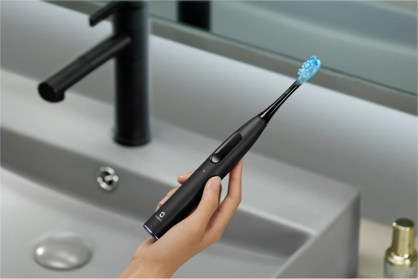 Brushë dhëmbësh elektrike Oclean X Ultra 20 Set, AI, Bluetooth/Wi‑Fi, 3 koka, e zezë
