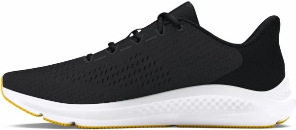 Atlete vrapimi Under Armour UA Charged Pursuit 3 BL M, të zeza [Madhësia: 45.5]