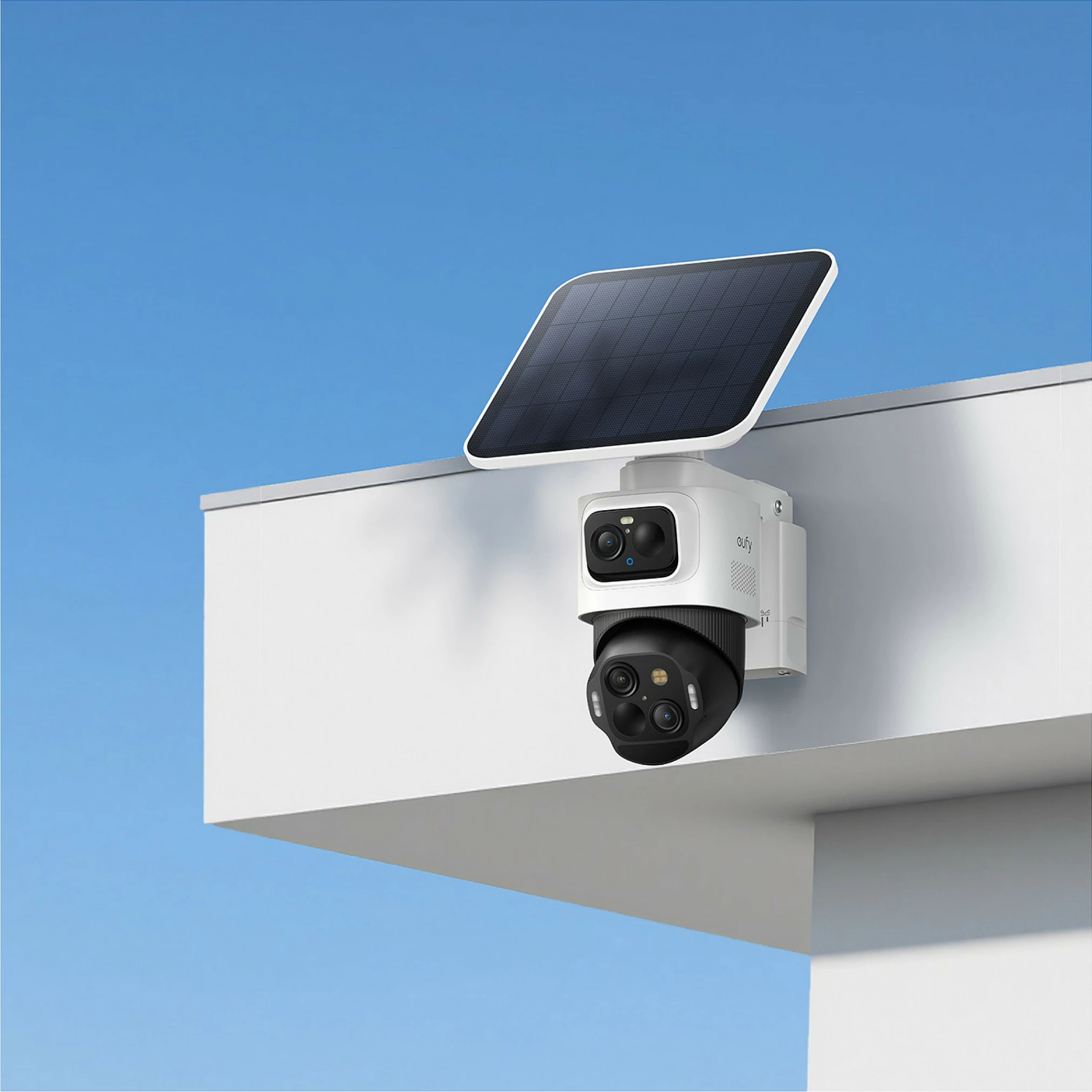 Kamerë sigurie IP Eufy SoloCam S4, 4K, Wi‑Fi, PTZ 360°, 32GB, Solar, IP65, Bardhë/Zi
