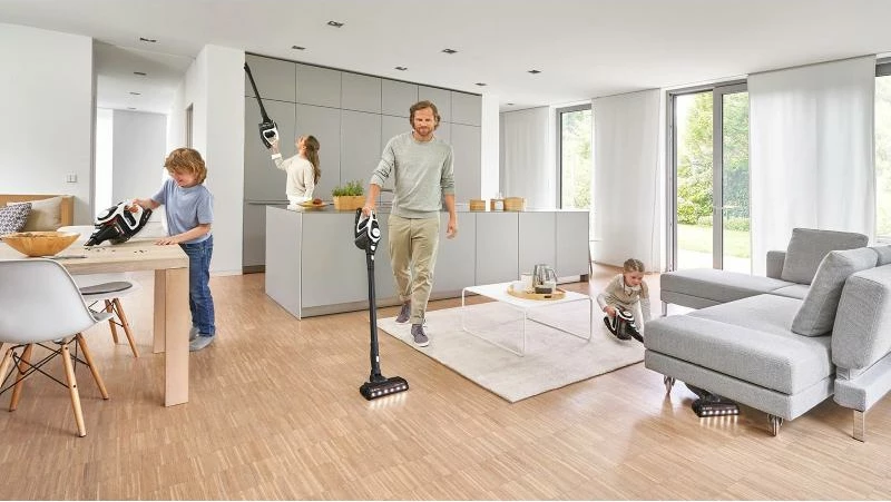 Fshesë me korrent pa kabllo, Bosch, Unlimited Gen 2 Series 8 BBS8214, me aksesorë, e zezë/e bardhë