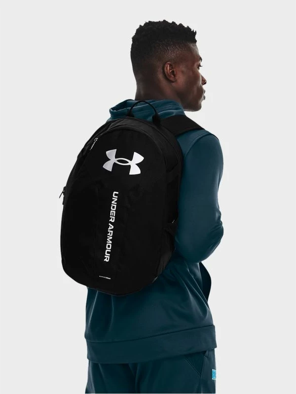 Rrugac për meshkuj e femra Under Armour, i zi