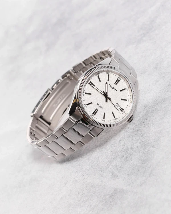 Orë dore Casio MTP-1302D-7A1V, e argjendtë/bardhë