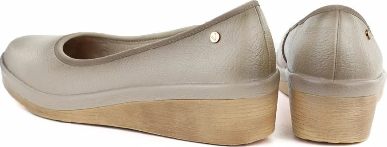 Këpucë me take platforme për femra Vinceza 39987, bezhë