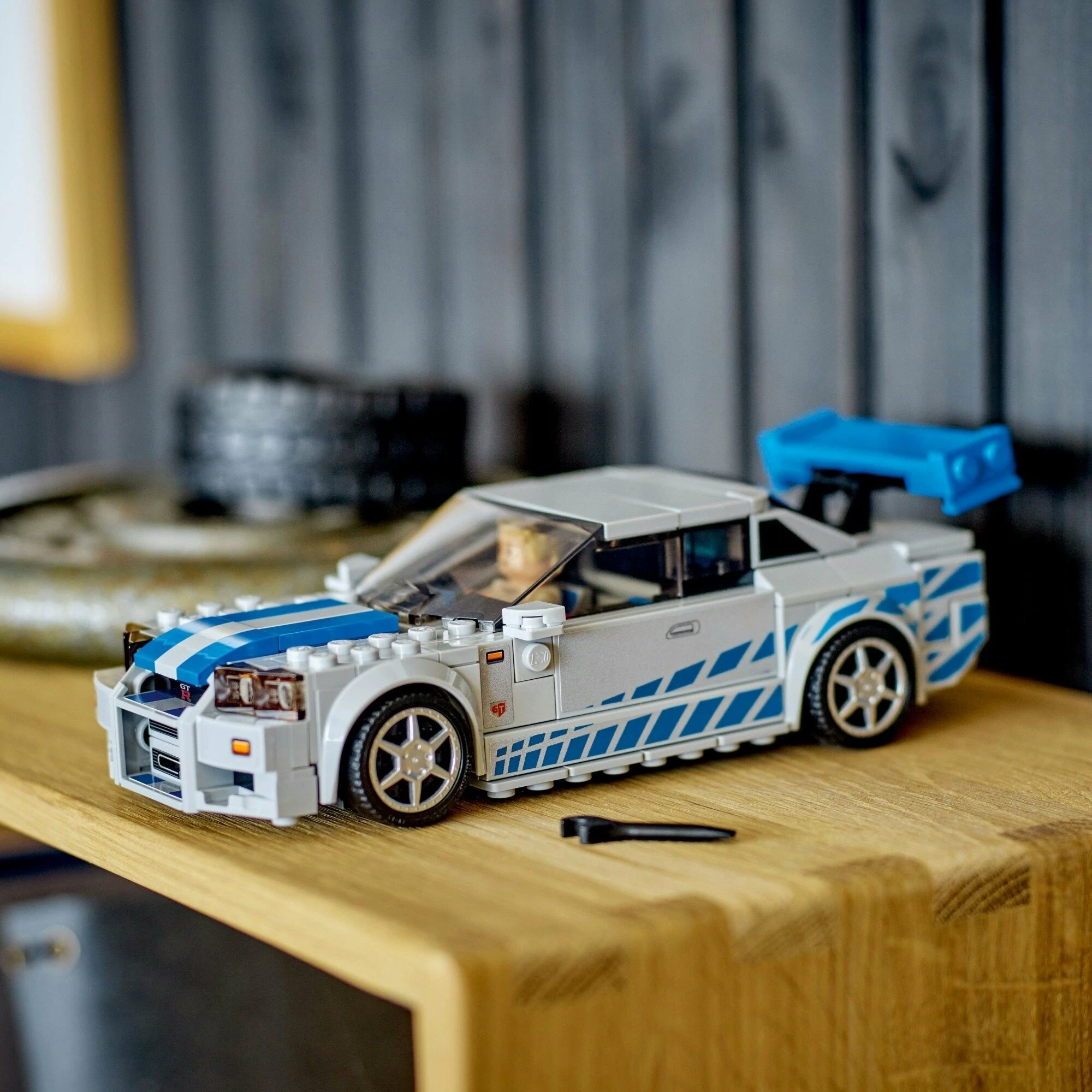 Set LEGO Speed Champions Nissan Skyline GT-R (R34) Fast & Furious 76917, 319 copë