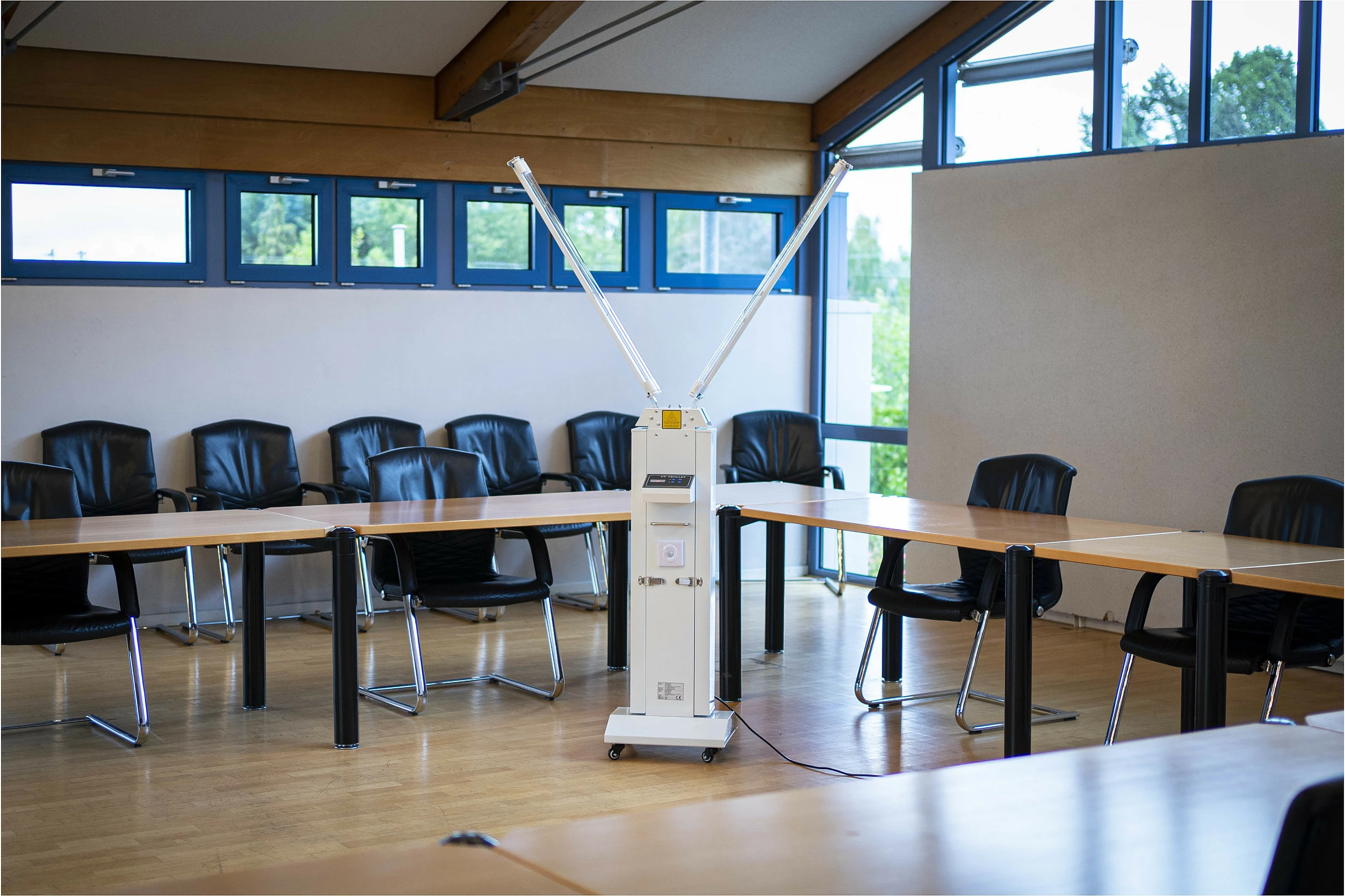 Llambë dezinfektuese UV-C GoodConnections Alcasa UVC-0002, 4x30 W, 253.7 nm, e bardhë